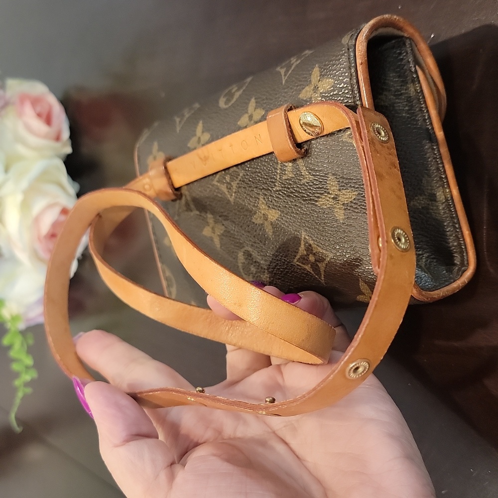 Authentic Louis Vuitton Florentine belt bag - Picture 8 of 12